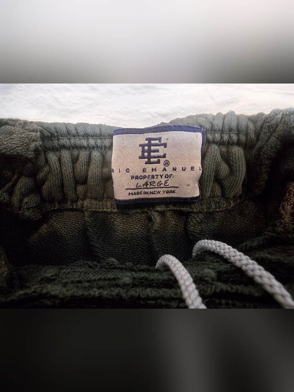 ERIC EMANUEL - EE FRENCH TERRY BASIC SWEATSHORTS - Dark Grey/Washed Black - Picture 2 of 7